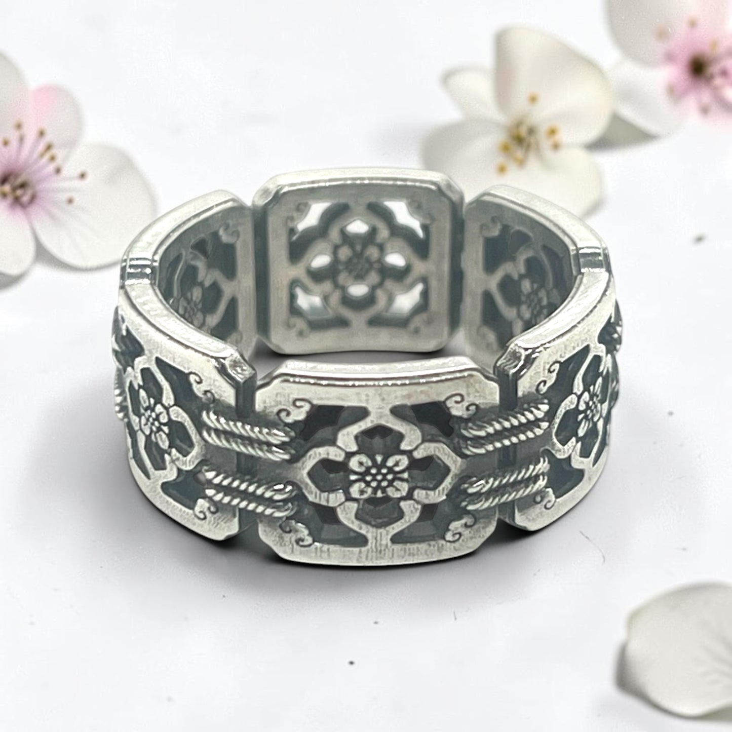 Breezeway Tile Band Ring